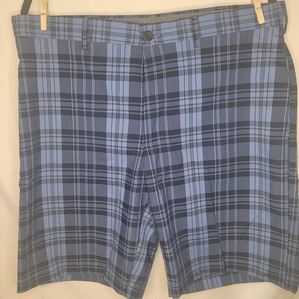 JACK NICKLAUS Golden Bear Men's Golf shorts  - size 36